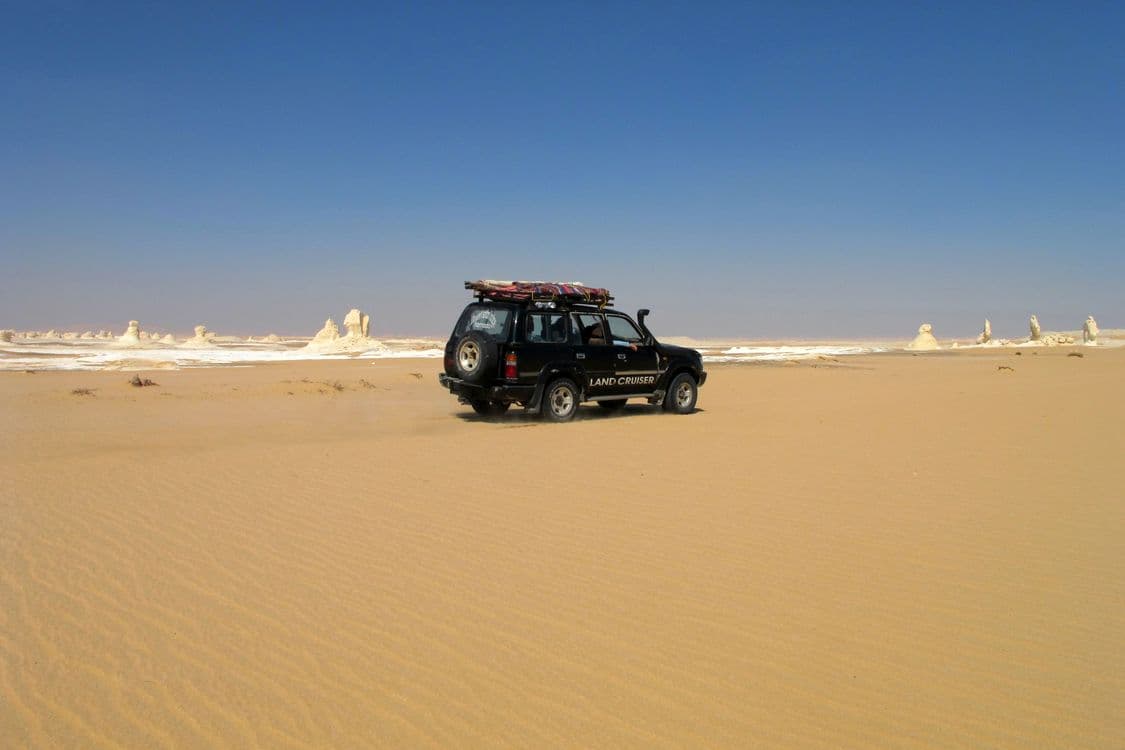 White Desert & Bahariya Oasis Adventure
